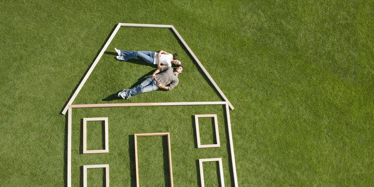 Le marché immobilier montre de nouveaux signes de reprise alors que la hausse des inscriptions et des ventes laisse présager un possible dégel.