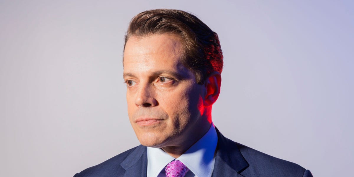 Le Bitcoin a beaucoup d'avantages, mais les investisseurs particuliers peuvent s'en sortir en n'ayant que de "petites parties" d'exposition, déclare Anthony Scaramucci