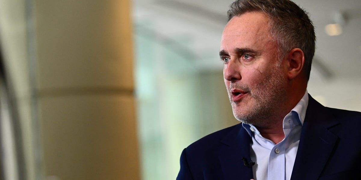 Le PDG de la banque déclare que les employés bénéficient d'une « période de recharge » de deux semaines fin décembre avec des horaires de travail plus détendus