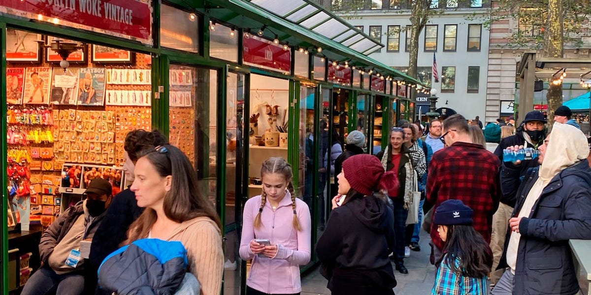 Les marchés de vacances de style emblématique sont de minuscules exemples de ce que nos villes pourraient être meilleures