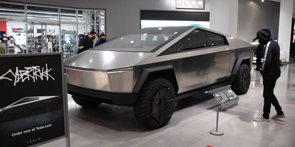 Tesla rétablit la clause qui menace de poursuivre les propriétaires de Cybertruck pour 50 000 $ s'ils revendent les véhicules d'ici un an