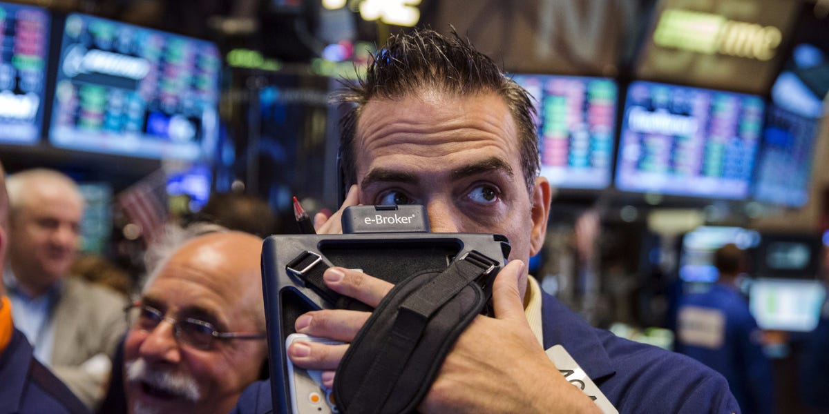 Une « grave récession » pourrait survenir en 2024 alors que le marché boursier et le marché du travail clignotent des signes avant-coureurs, selon un stratège