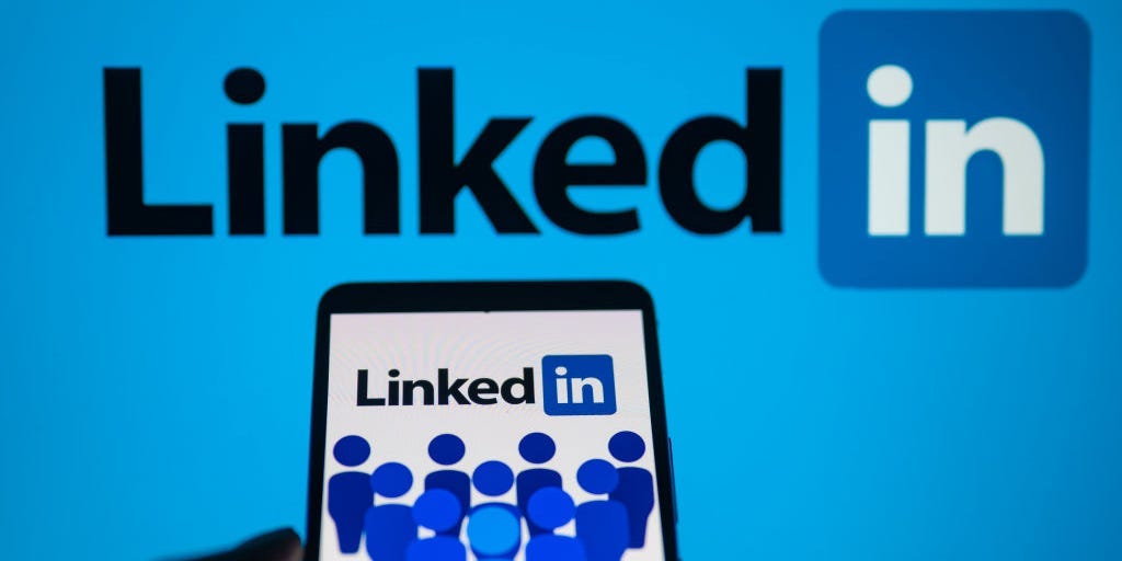 X d'Elon Musk voit un exode de dollars publicitaires – et LinkedIn récupère une partie de ces revenus