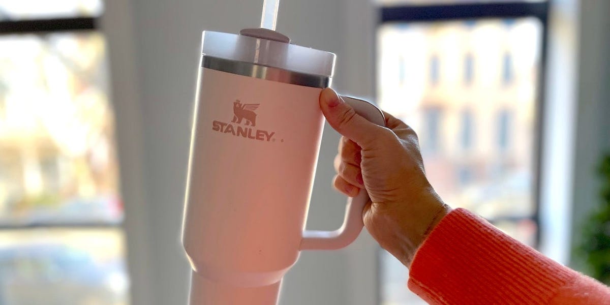 Avoir vos étagères remplies de gobelets Stanley n'est pas le but de la tasse