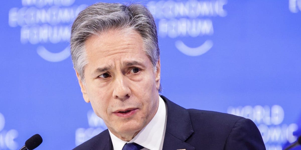 Dernière nouvelle gênante pour Boeing : l'avion de Blinken est tombé en panne lors de son voyage à Davos