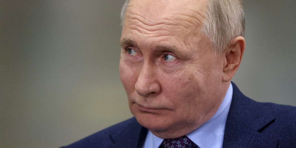 Donner des réserves russes à l'Ukraine serait une « justice élégante », selon l'ancien chef de la Banque mondiale