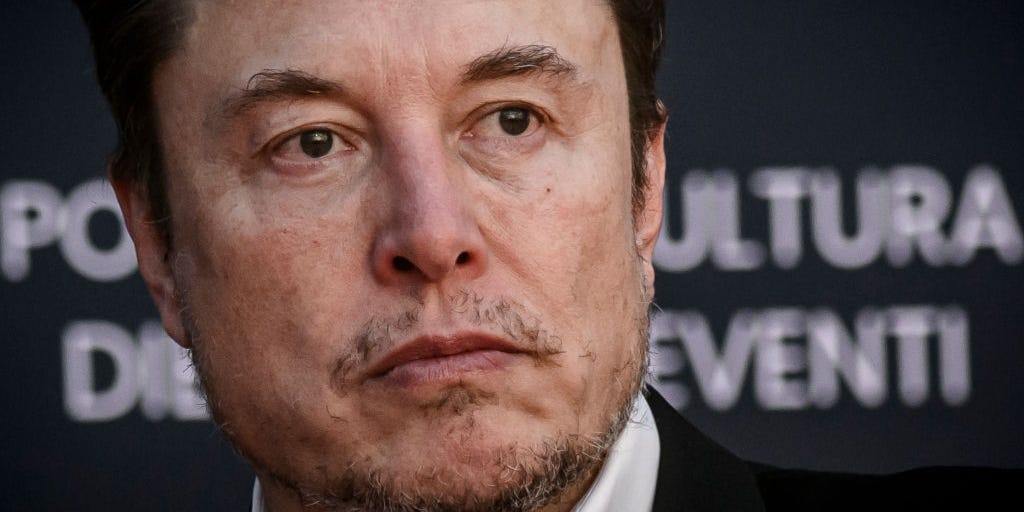 La consommation de drogue d'Elon Musk était si préoccupante qu'elle a incité un directeur de Tesla à renoncer à sa candidature à la réélection, rapporte le WSJ.