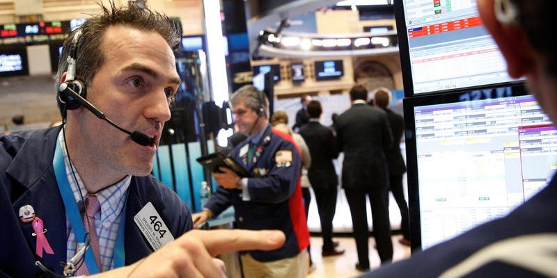 Les actions américaines grimpent alors que les investisseurs prennent en compte le solide rapport sur le PIB du 4ème trimestre