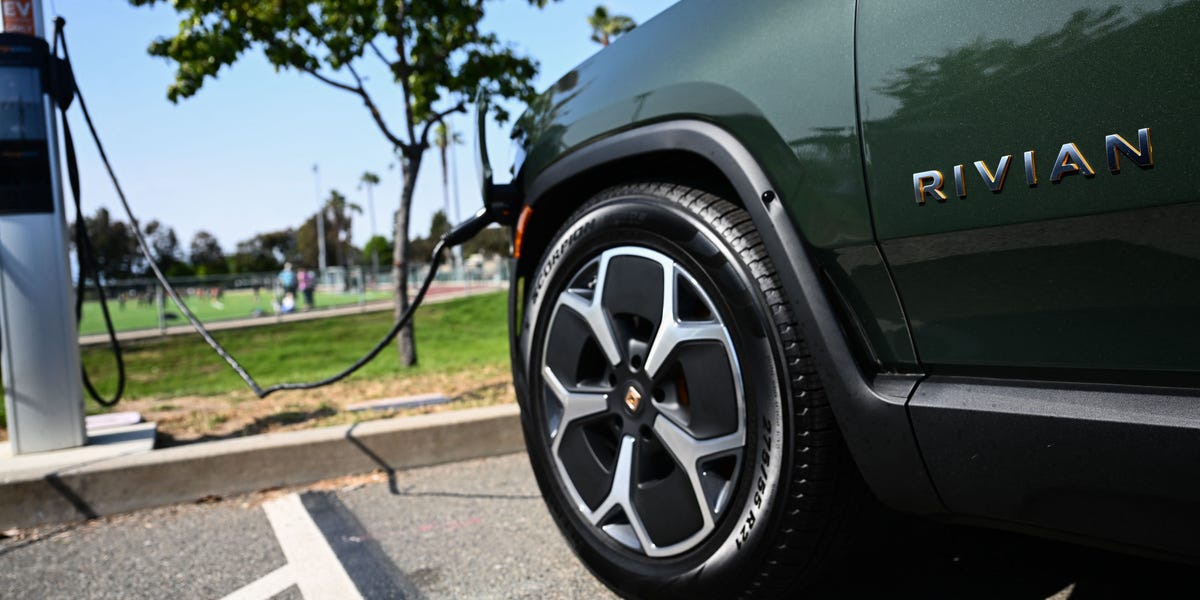 Les actions de véhicules électriques connaissent une vente historique, certaines en baisse de 90 % par rapport à leur sommet