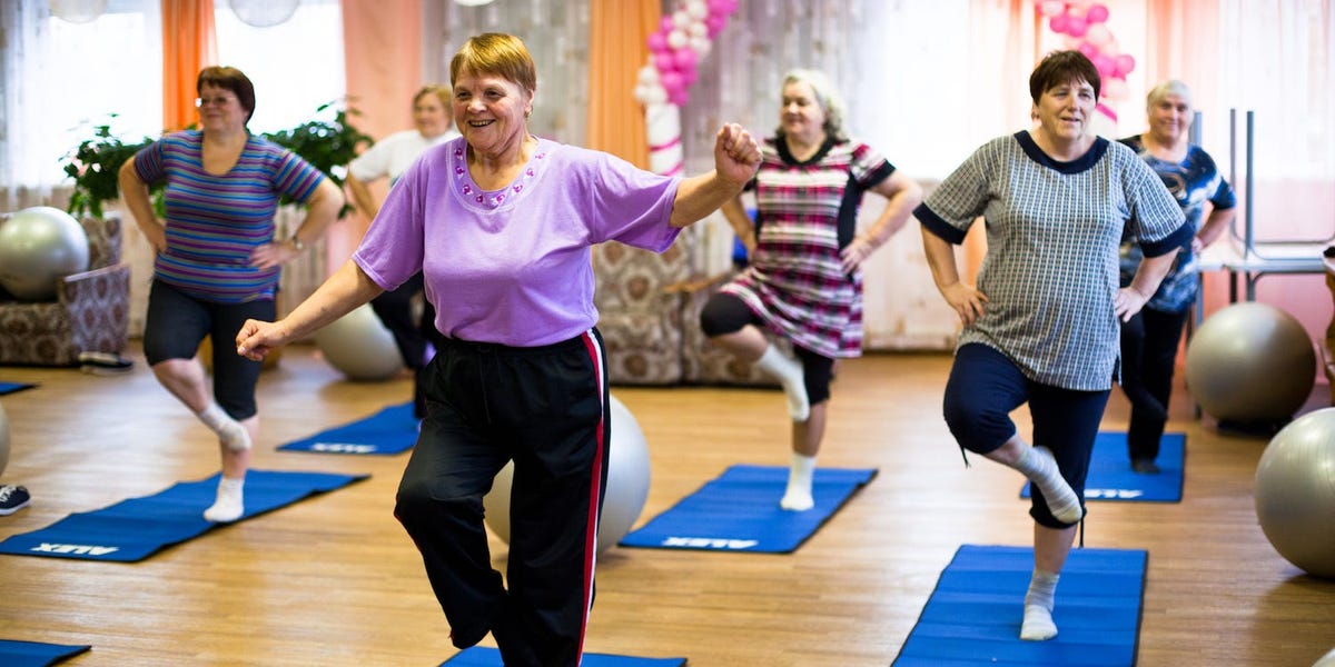 Votre grand-mère représente un risque à la baisse pour le marché boursier : comment davantage de personnes âgées détenant des actions pourraient exacerber un ralentissement