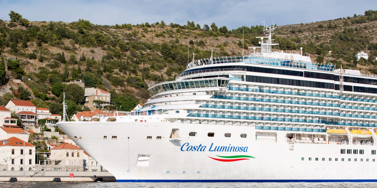 Carnival a annulé le billet d'une femme et a refusé de la rembourser parce qu'elle était enceinte de 26 semaines : rapport