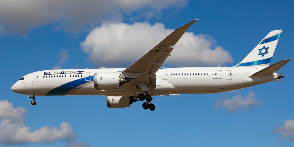 Des « éléments hostiles » ont tenté de prendre le contrôle des communications avec un vol reliant la Thaïlande à Israël, en essayant de le détourner, selon la compagnie aérienne
