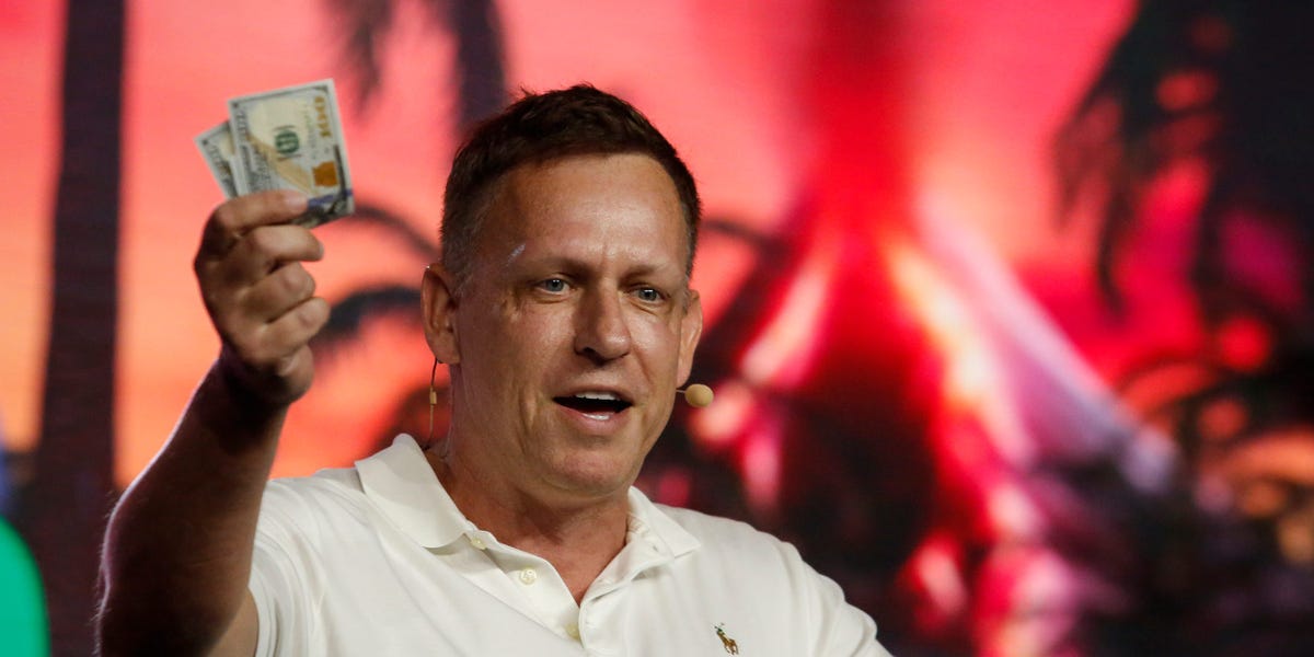 Il semble que le fonds de Peter Thiel ait parfaitement chronométré une frénésie de dépenses cryptographiques de 200 millions de dollars.