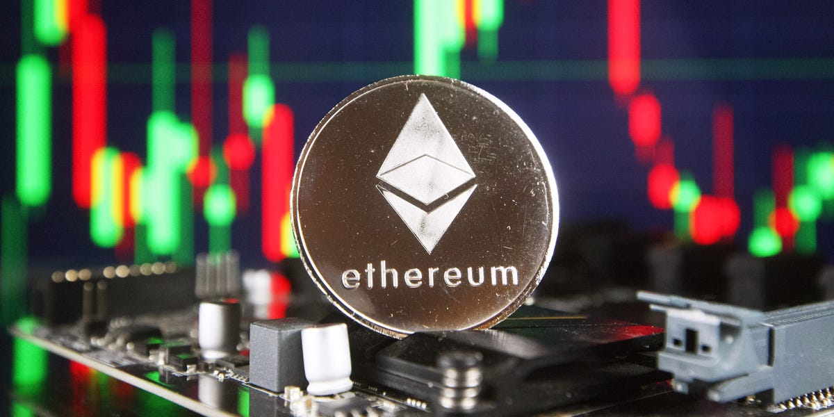 L'Ether surpasse le Bitcoin alors que le battage médiatique des ETF alimente la deuxième plus grande crypto-monnaie