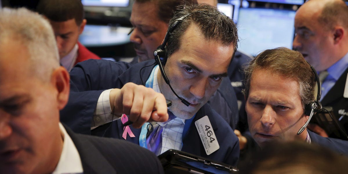 Les actions américaines chutent alors que le commerce de l'IA fait une pause avant les bénéfices de Nvidia