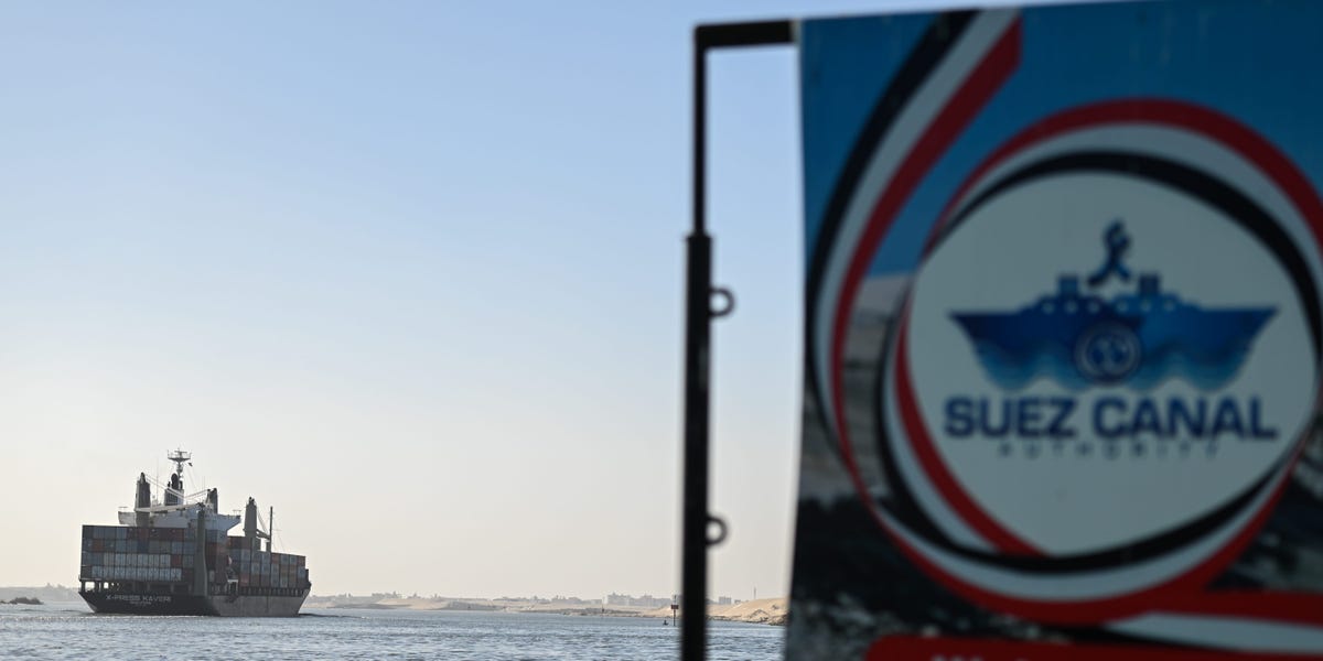 Les prix du pétrole et du gaz naturel pourraient grimper de 40 % cette année si la guerre se propage au Moyen-Orient, selon un économiste