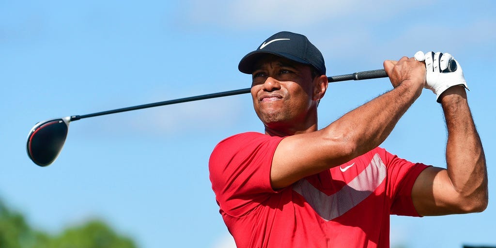 Tiger Woods a un nouveau look après sa séparation de Nike