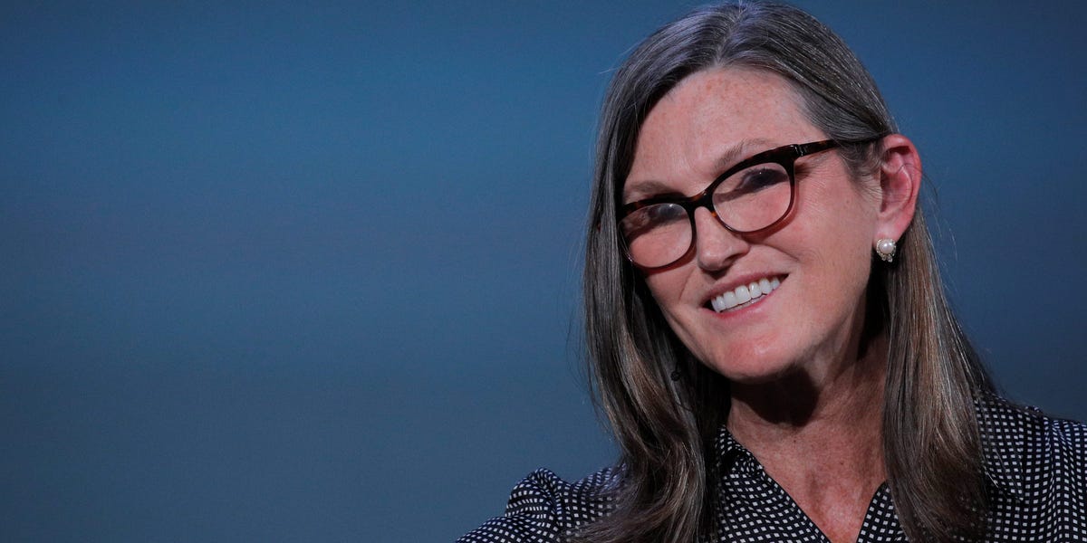 Cathie Wood dit que le bitcoin pourrait atteindre 3,8 millions de dollars