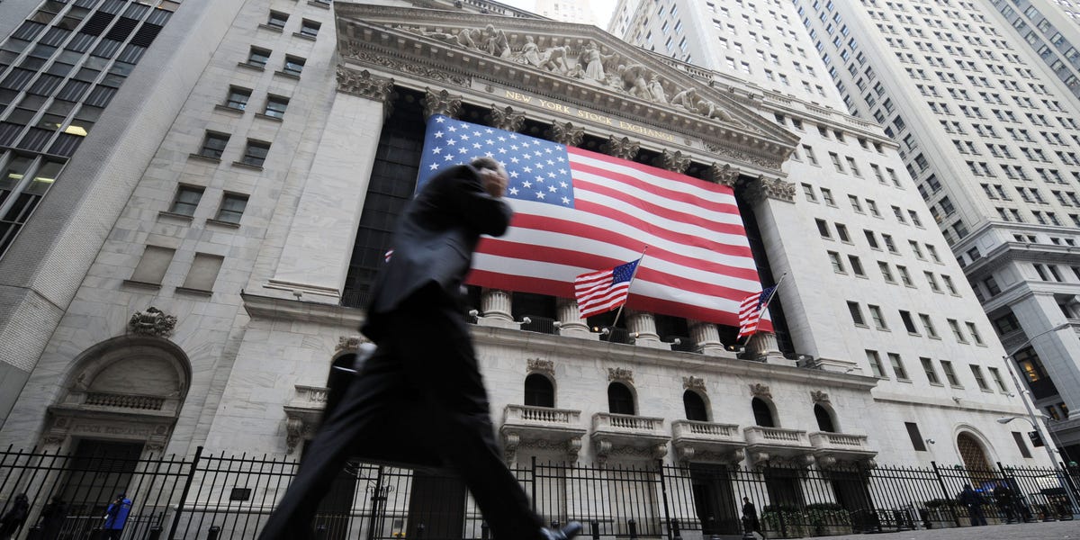 Bourse aujourd'hui : les indices grimpent après une semaine difficile avec des bénéfices de méga-capitalisations en perspective