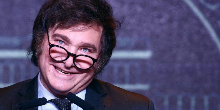 Comment la lutte contre l'inflation en Argentine a fait du peso la monnaie la plus forte du monde