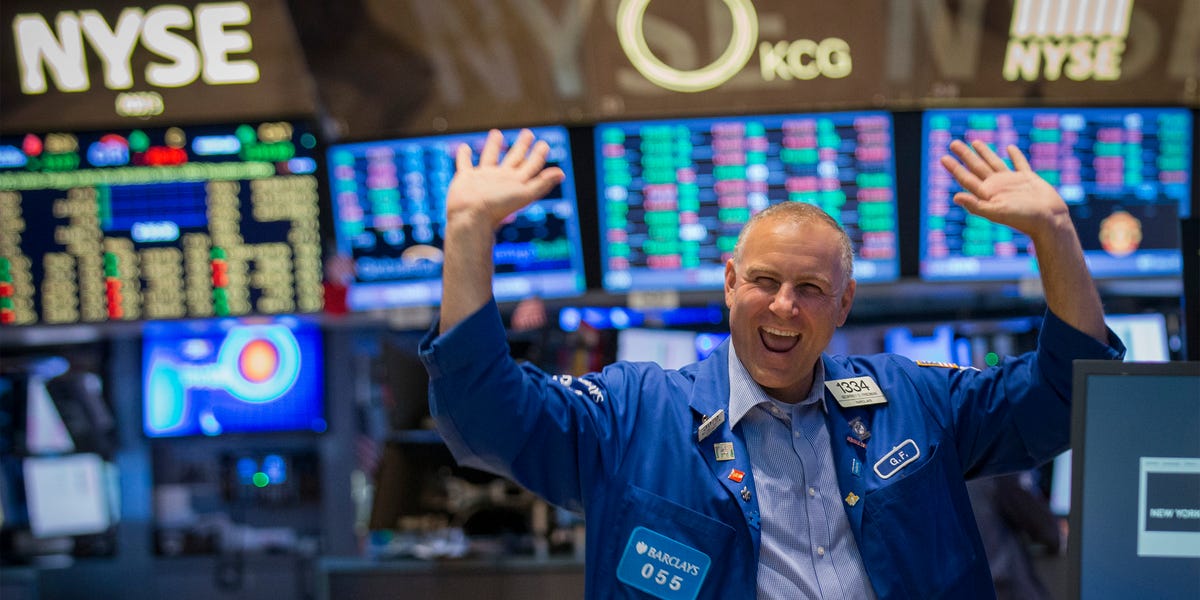 Le marché boursier peut encore augmenter de 13 % cette année, même avec des perspectives de baisse des taux qui s'amenuisent, selon Tom Lee de Fundstrat.