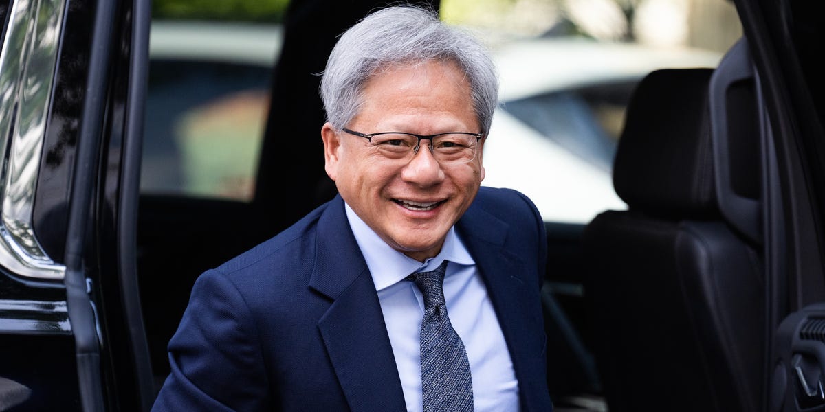 7 milliardaires américains de la technologie ont vu leur richesse augmenter de 230 milliards de dollars cette année alors que les actions s'envolent grâce à la promesse de la révolution de l'IA.