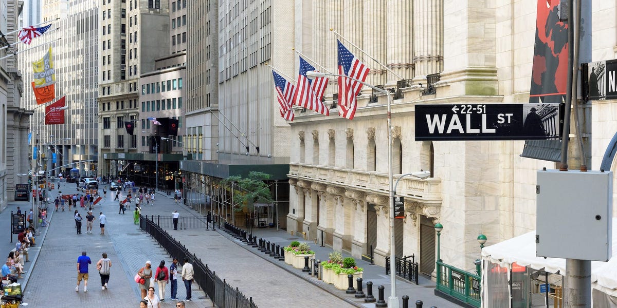 Marché boursier aujourd'hui : les actions américaines s'échangent de manière mitigée avant le rapport clé sur l'emploi de mai