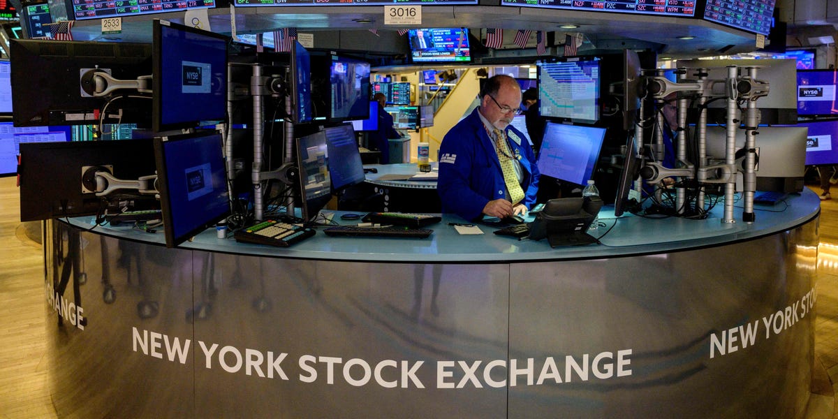 Marché boursier aujourd'hui : le rallye record s'arrête alors que Nvidia glisse et que les données économiques s'améliorent