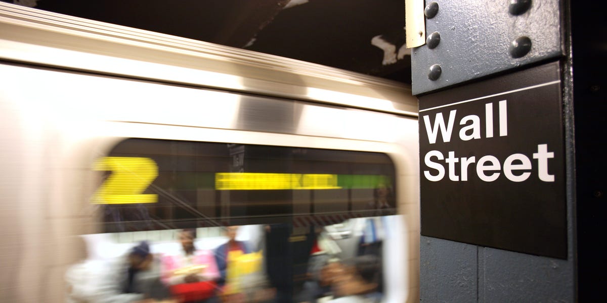 Bourse aujourd'hui : les actions hésitent après la chute des cours, les traders s'interrogeant sur la faiblesse de la technologie et les données du PIB