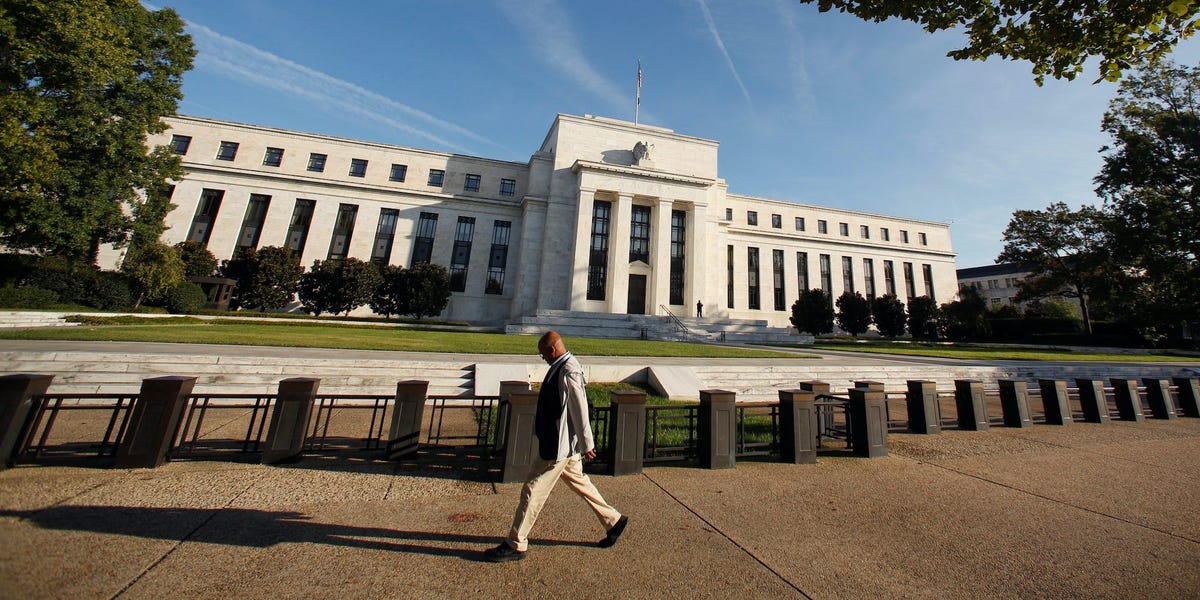 La Fed se rapproche d'une baisse de ses taux d'intérêt, selon un haut responsable