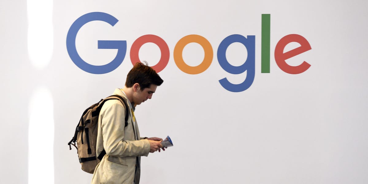 Le Nasdaq chute de 3% lors de la pire journée de l'année en raison de la déroute des bénéfices des entreprises technologiques