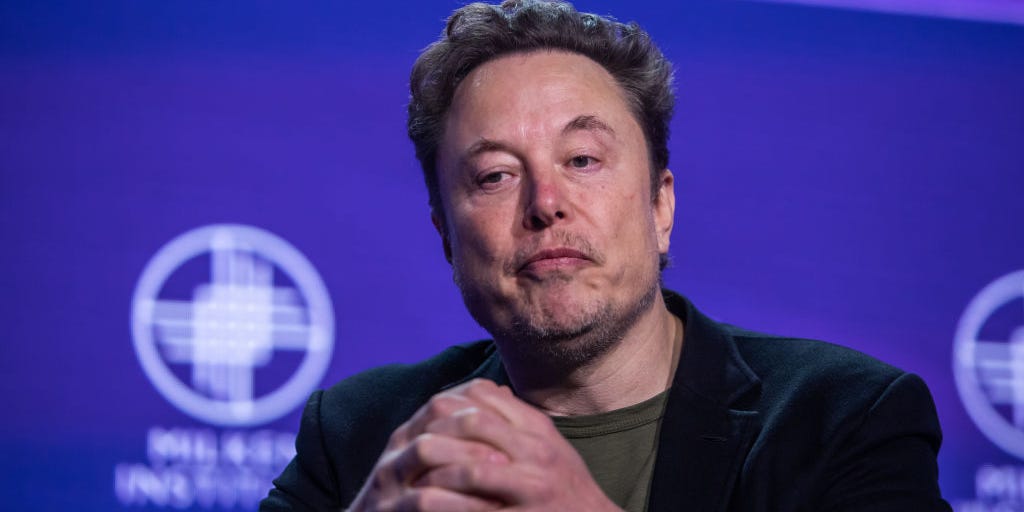 Elon Musk affirme que Neuralink pourrait aider les humains à rivaliser avec l'IA : « Donnons aux gens des super pouvoirs »