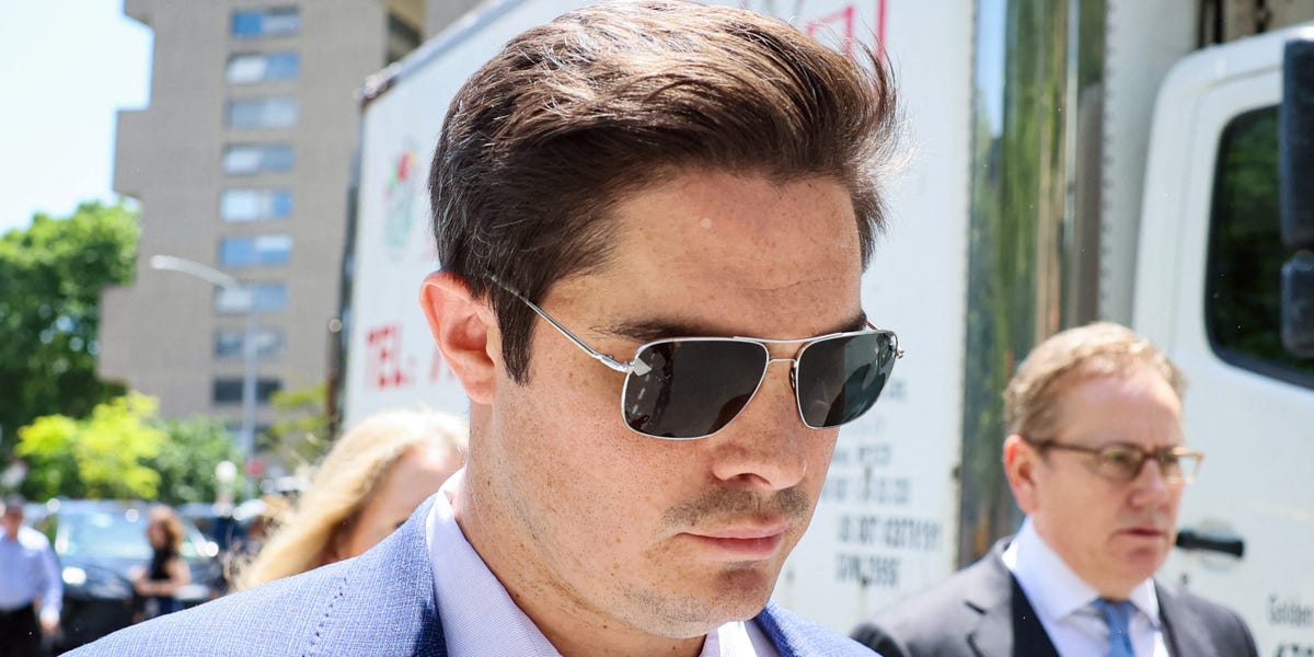 La petite amie d'un ancien dirigeant de FTX accusée d'avoir utilisé son argent pour financer illégalement sa carrière politique