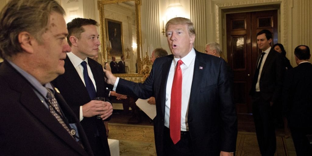 Trump affirme qu'il n'a « pas d'autre choix » que de soutenir les véhicules électriques car Elon Musk « m'a très fortement soutenu »