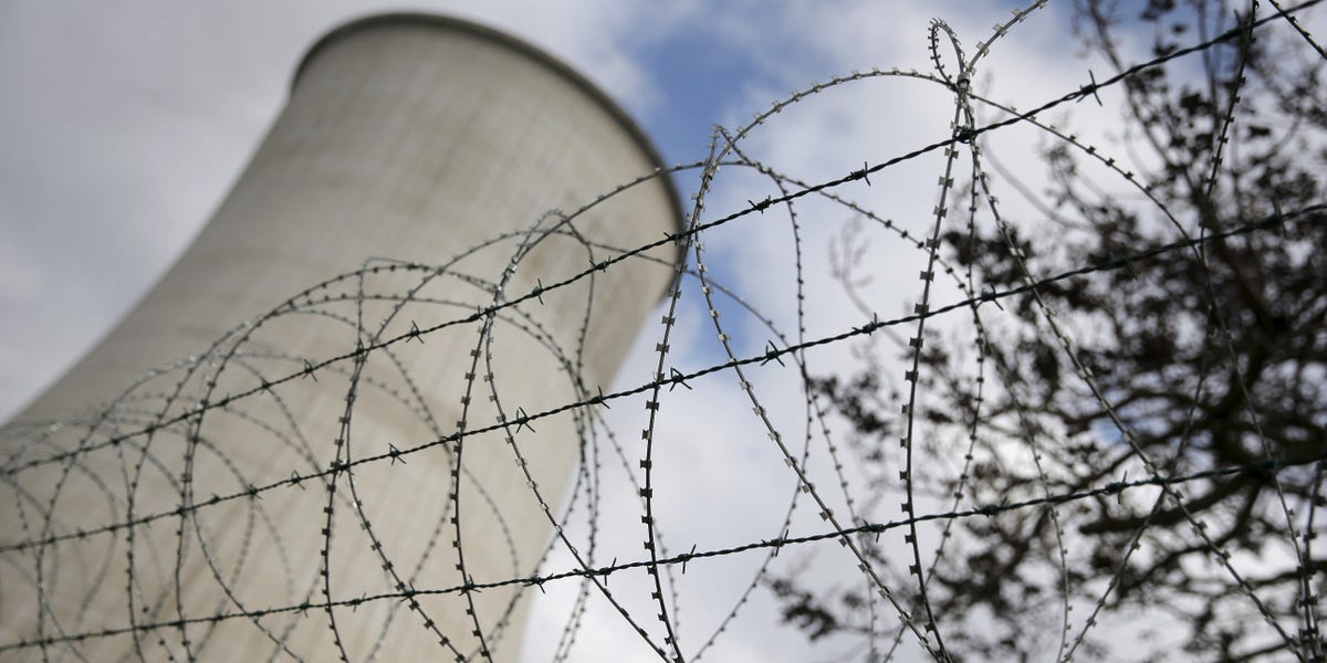 Les stocks d’énergie nucléaire chutent après que le régulateur a rejeté le projet d’alimenter le centre de données d’Amazon