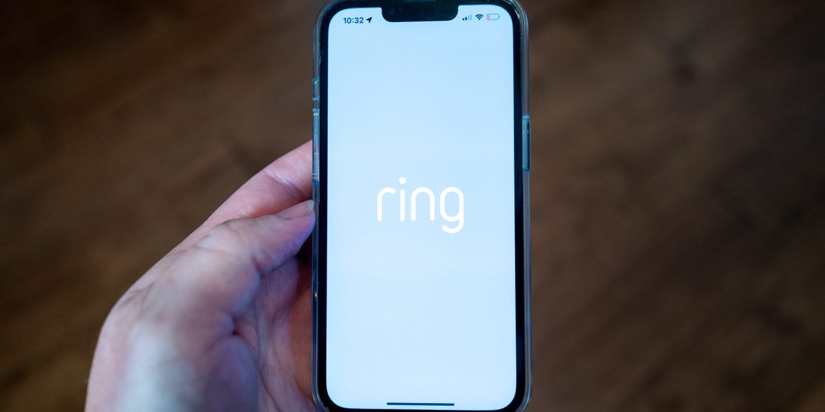 Des « drones mystérieux » conduisent les résidents locaux vers les applications de surveillance Ring et Citizen pour discuter d'éventuelles observations