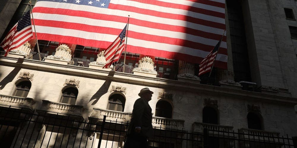 La diminution des liquidités des investisseurs pourrait être le signe qu'il est temps de vendre des actions, selon Bank of America