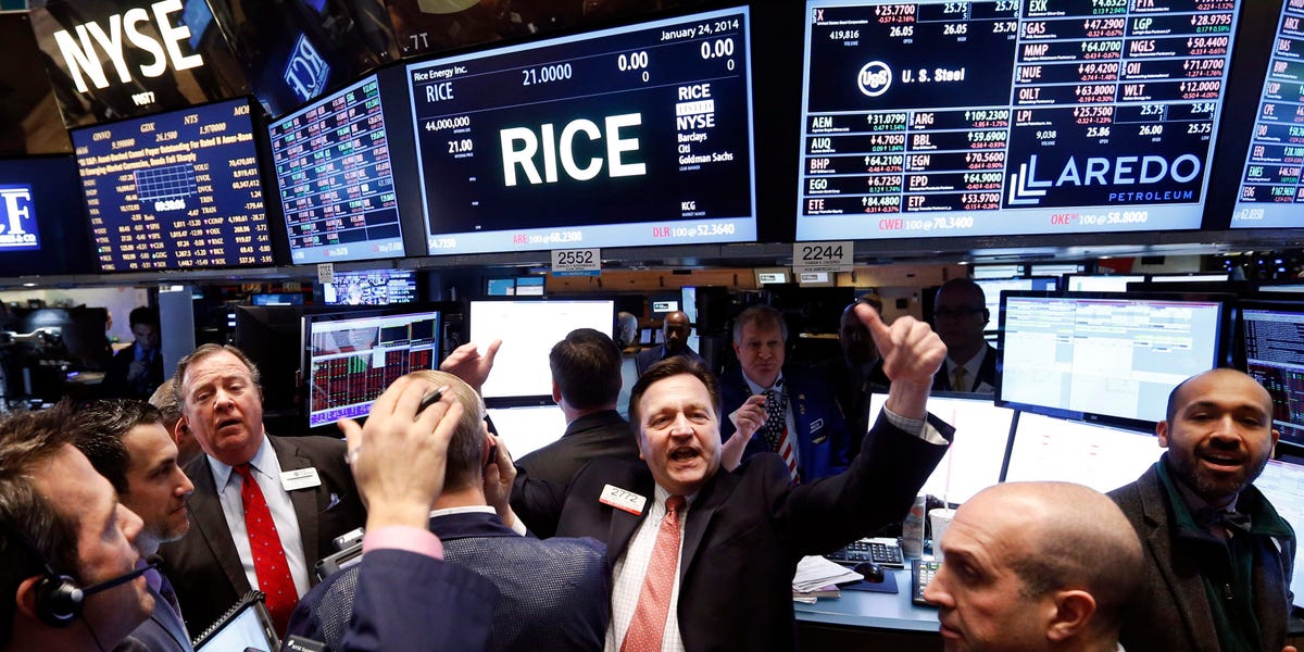 Marché boursier aujourd'hui : le S&P 500 termine à un niveau record alors que les données sur l'emploi de novembre alimentent l'optimisme des investisseurs