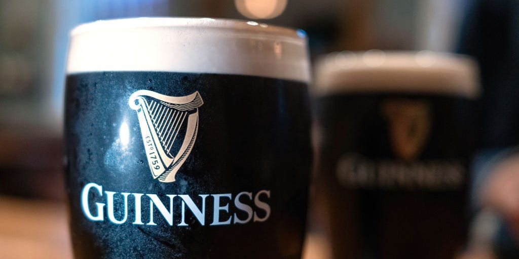 Diageo nie les rapports qu'il envisage de vendre Guinness ou sa participation dans Moët Hennessy