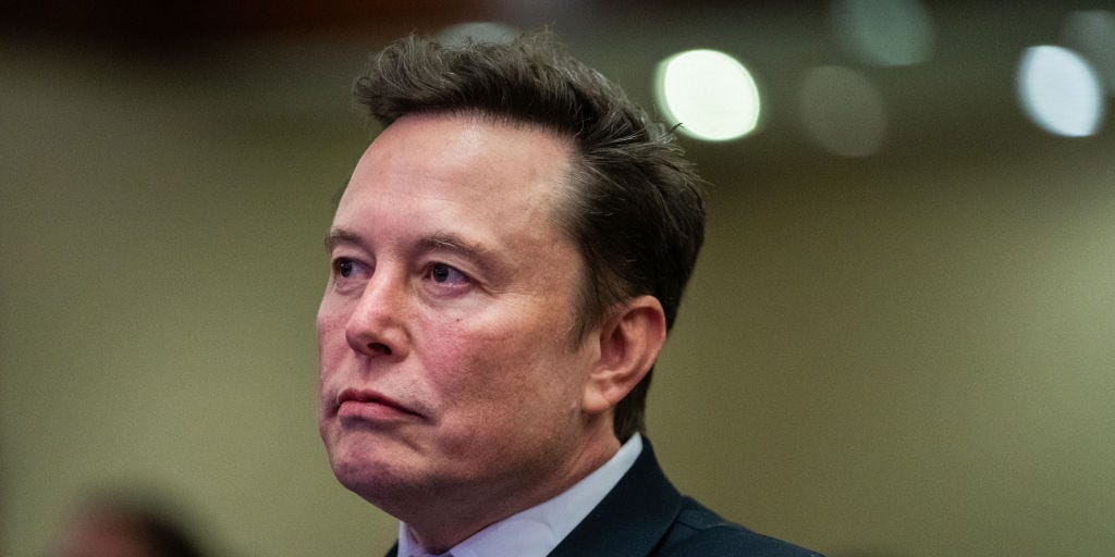 Elon Musk a refusé le dîner avec un patron d'un fonds de 1,7 billion de dollars qui a voté contre son accord de rémunération: «Les amis sont comme les amis le font»