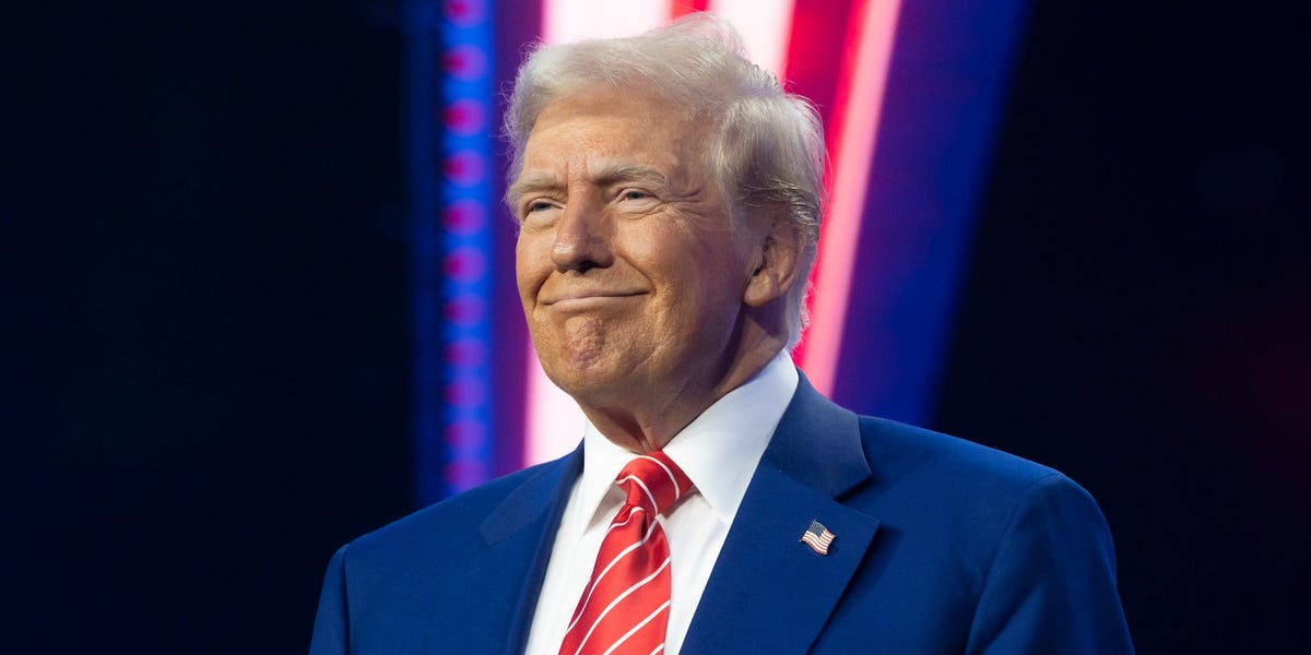 Les actions américaines grimpent grâce au soutien de Trump AI et aux perspectives commerciales