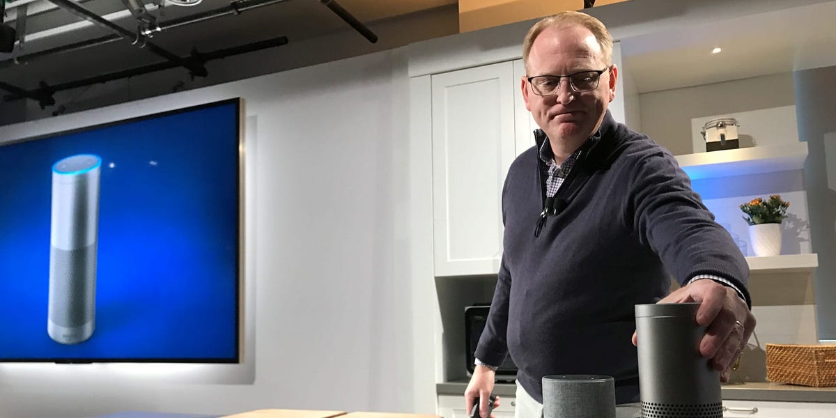 Amazon est en train de marquer des accords avec des éditeurs de nouvelles avant sa mise à niveau d'Alexa améliorée en AI