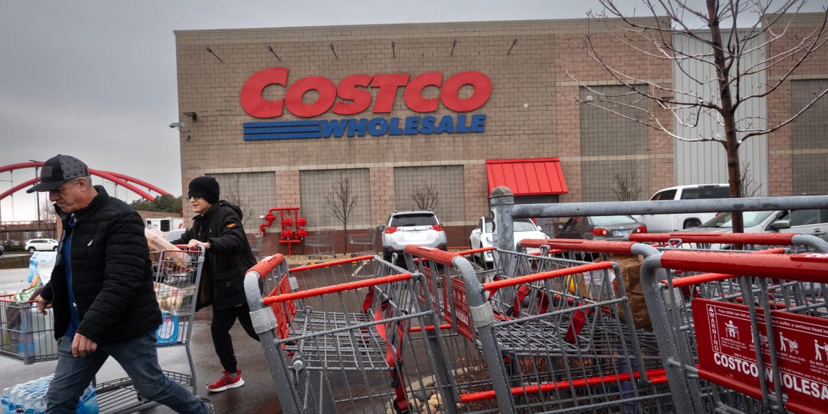 Costco et Teamsters Union parviennent à un accord provisoire pour éviter la grève
