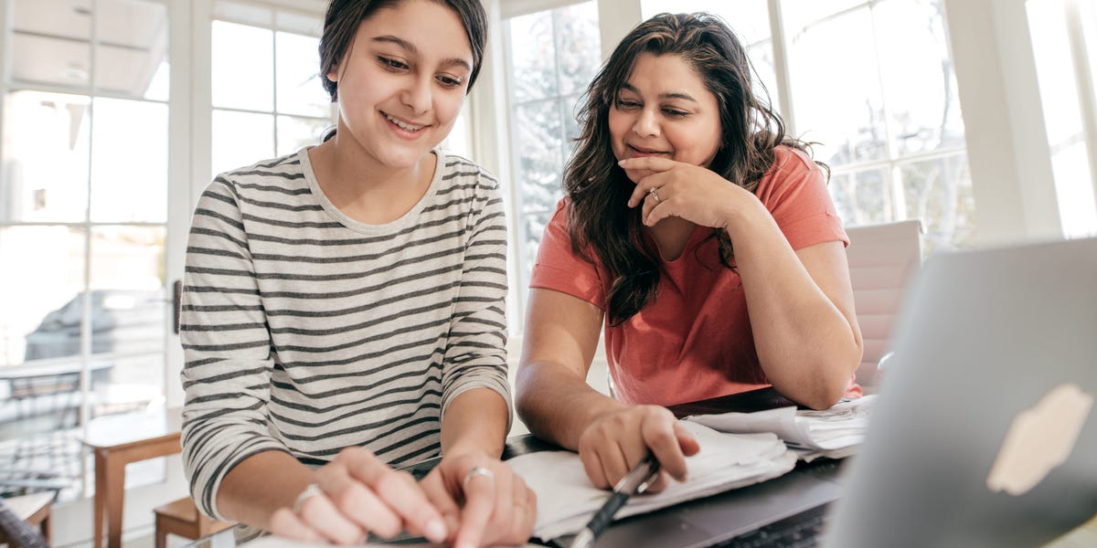 En tant qu'expert financier, j'ai enseigné à tous mes enfants le secret pour construire la richesse: il ne s'agit pas de combien d'argent vous gagnez