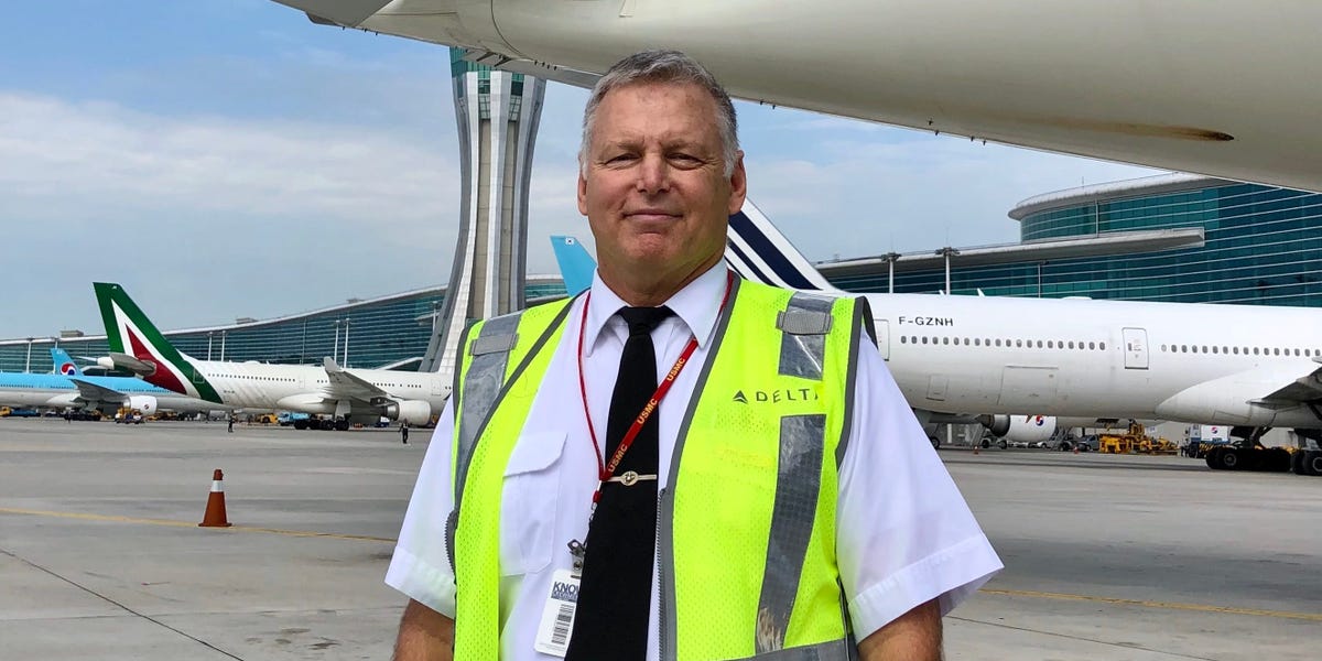 Je suis un pilote qui est transporté dans l'aéroport Reagan de DC pendant des décennies. Décoller et atterrir là-bas peut être extrêmement difficile - voici ce que je pense avoir mal tourné.
