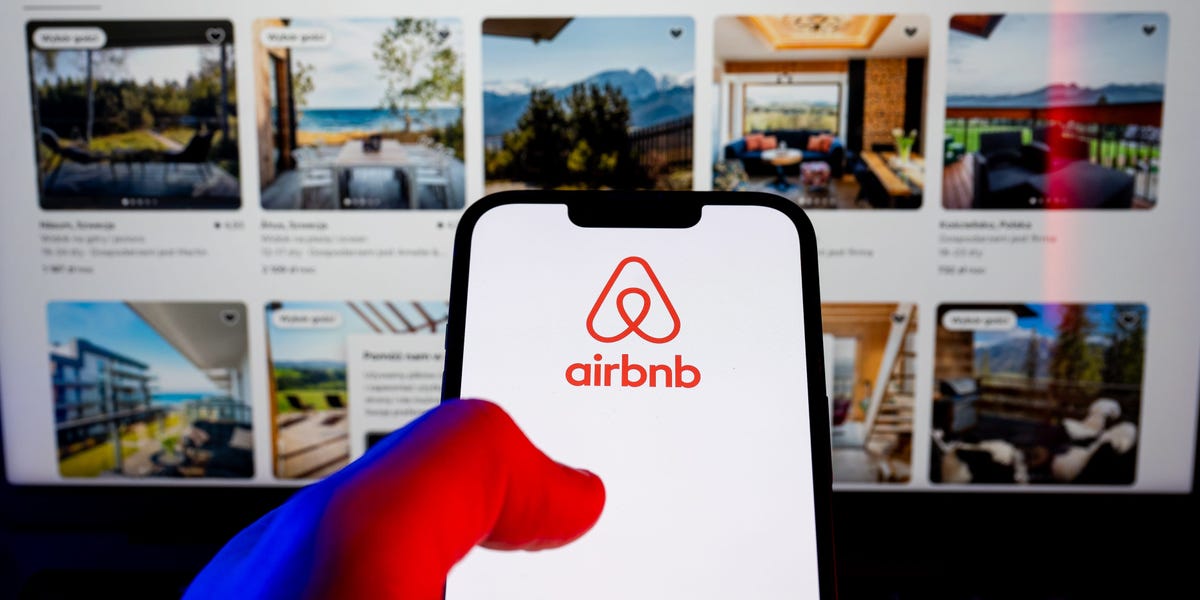Le PDG d'Airbnb dit qu'il veut faire de l'application l'Amazon du voyage