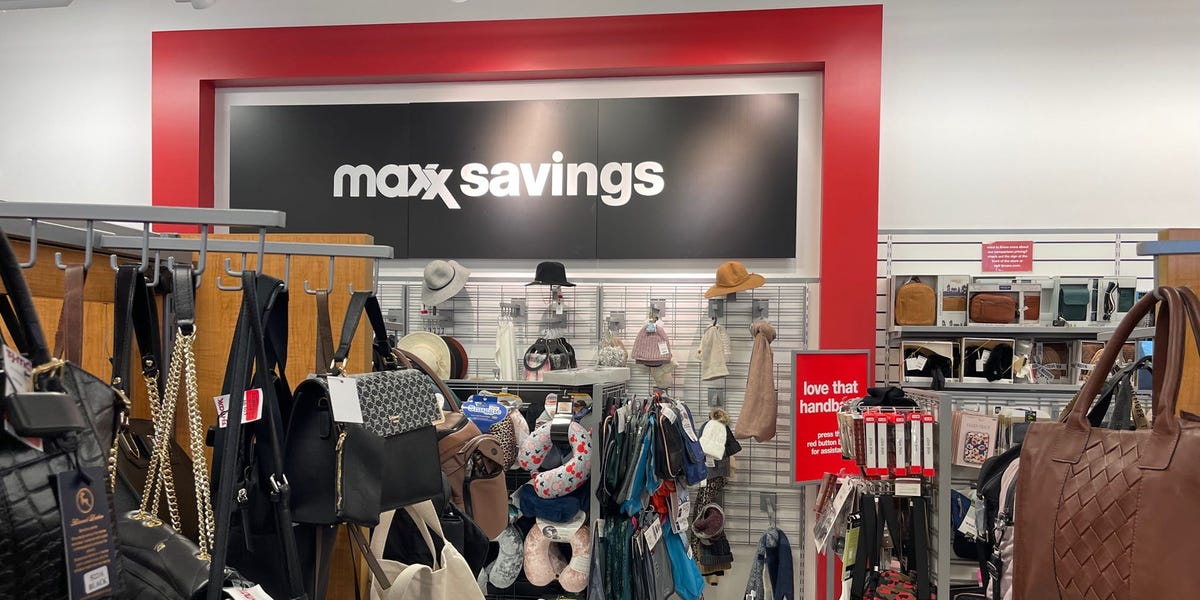 Le PDG de TJX dit que les tarifs de Trump créent une opportunité d'achat de «manuels»