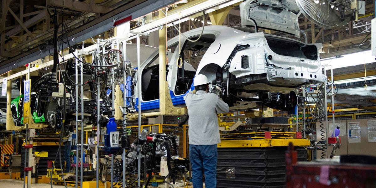 Les actions automobiles glissent après que Trump ait déclenché la première salve dans la bataille commerciale