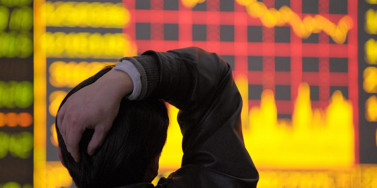 Un trio de données économiques condamnées les actions à leur pire jour de 2025