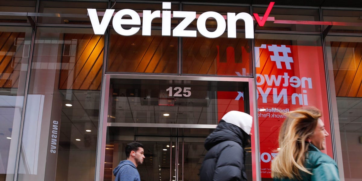 Verizon pour rivaliser avec les employés d'AT&T: Venez travailler ici si vous n'aimez pas 5 jours au bureau